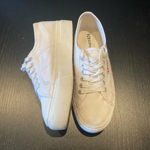 Women's Superga Sneakers Size 39 EU White