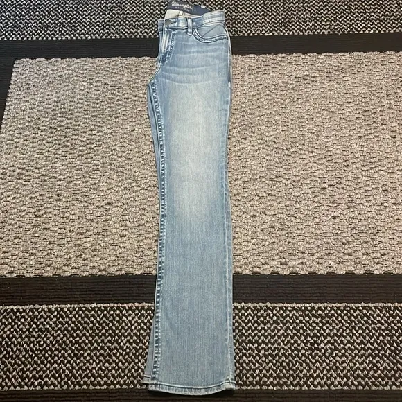 Women’s Wrangler Ultimate Riding Jean Willow Mid-Rise Bootcut Western Cowgirl