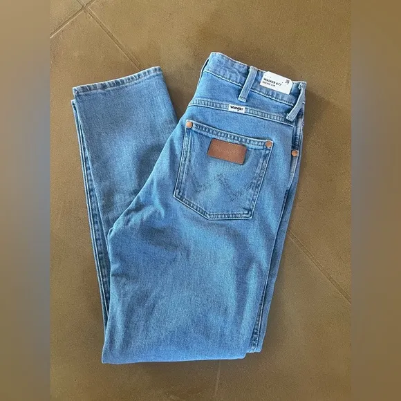 Wrangler x Free People Walker 677 High Rise Slim