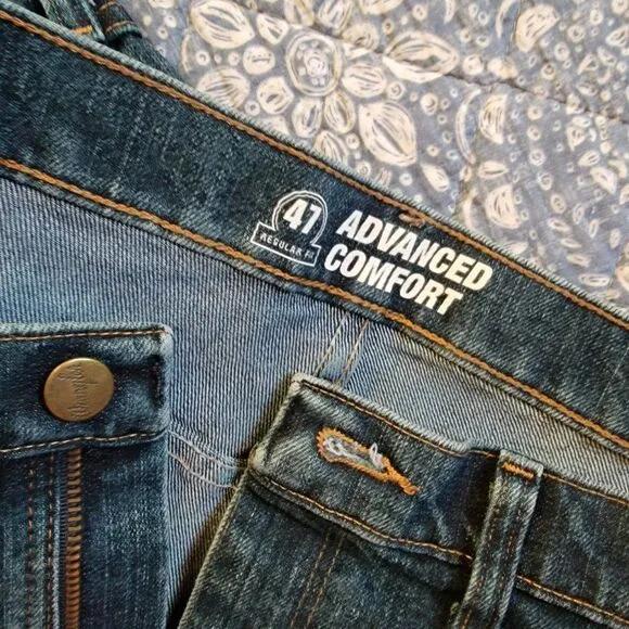 Wrangler Men's Blue Premium Performance Advanced Cowboy Cut Regular 50x30