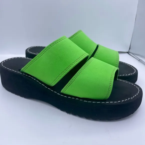 Y2K foam platform sandals double strap neon green/black Size 8