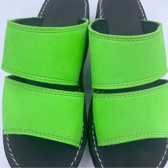 Y2K foam platform sandals double strap neon green/black Size 8