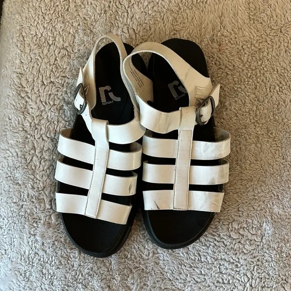 Y2K Report Women's 9.5 Chunky Platform Strappy Sandals White Black Iconic Trendy