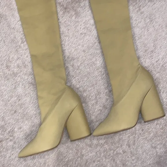 YEEZY SEASON 4 STRETCH CANVAS THIGH HIGH BOOTS DOLLAR SIZE 37/7