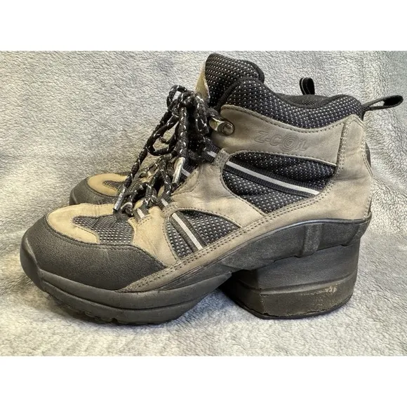 Z-Coil Hiking Boots High Desert Mens W9 Gray Black Enclosed Coil Pain Relief
