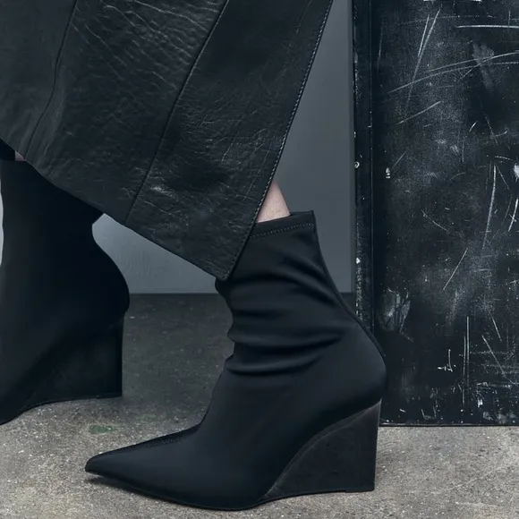 Zara Black Stretch Wedge Ankle Boots