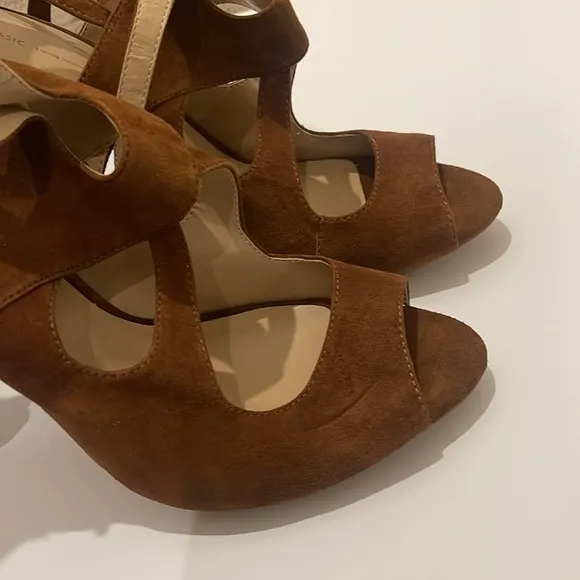 Zara Brown Suede Strappy Sandals NWT Sz EU41 US 10