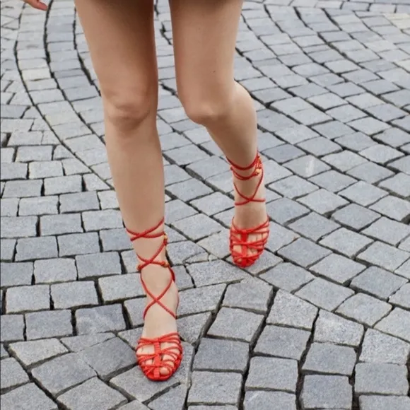 Zara kitten heel Red Strappy Women's Sandals 40 fits US 9