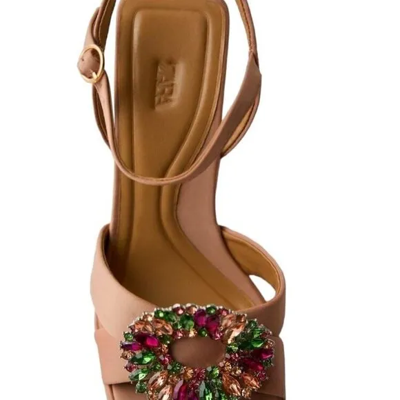 ZARA PLATFORM SANDALS WITH DECORATIVE DETAILS BEIGE SIZE 9| 2348/910/098