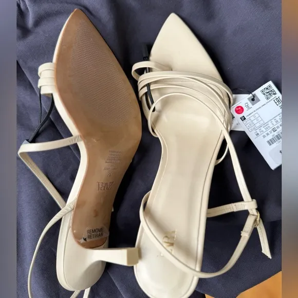 ZARA Pointed Toe Heeled Leather Sandals