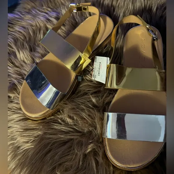 Zara Silver Gold Metallic Platform Sandals - Size 37 - NWT