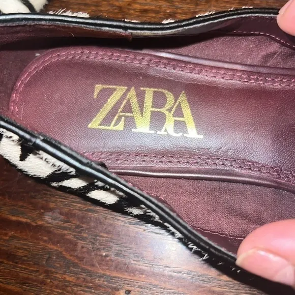 Zara Zebra Print Leather Slip On Loafers Womens Size 40EU/9.5US