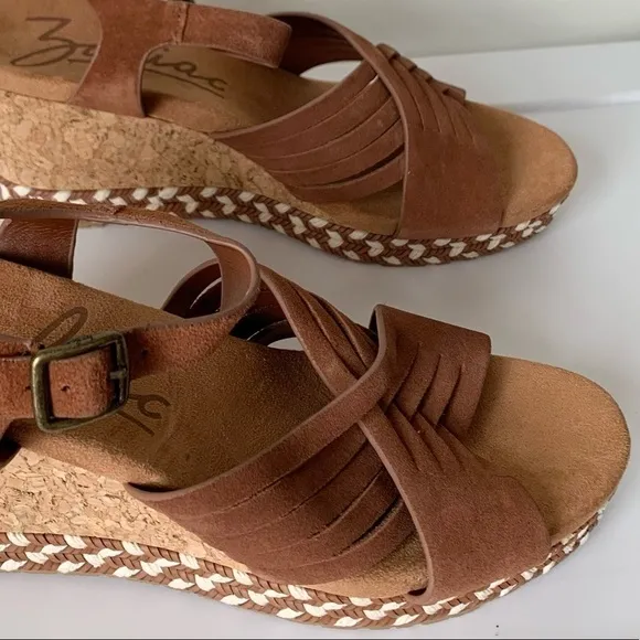 𝅺ZODIAC Brown Suede Leather Espadrille Platform Sandals 9.5 Medium NEW